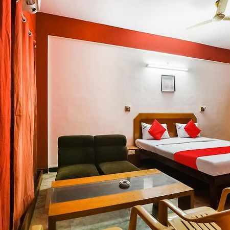 Hotel Oyo 48251 Dsr Grand Krishnagiri Exteriér fotografie